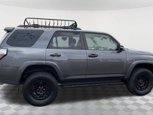 Used 2021 Toyota 4Runner Venture w/ Moonroof Package AWD/4WD image 4