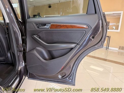 Used 2015 Audi Q5 2.0T Premium Plus w/ Technology Package image 14