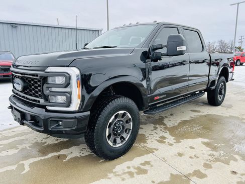 Used 2023 Ford F250 Lariat w/ Lariat Ultimate Package image 39