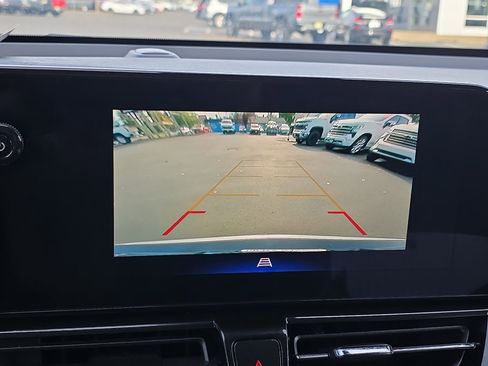 Certified 2025 Chevrolet TrailBlazer LT w/ Driver Confidence Package image 28