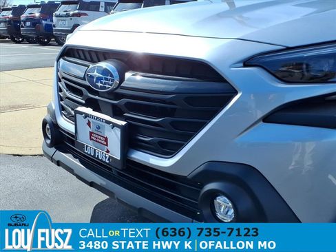 Certified 2025 Subaru Outback Onyx Edition image 33