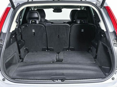 Certified 2025 Volvo XC90 B5 Core AWD/4WD image 31