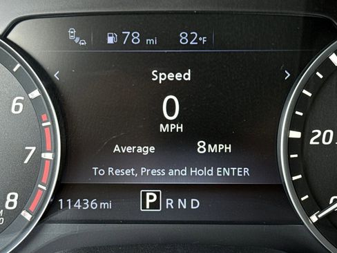 Used 2024 Nissan Titan SV w/ SV Convenience Package RWD image 20