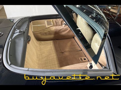 Used 1996 Chevrolet Corvette Coupe RWD image 23