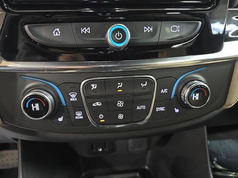 Used 2023 Chevrolet Traverse LT w/ LPO, Cargo Package image 23