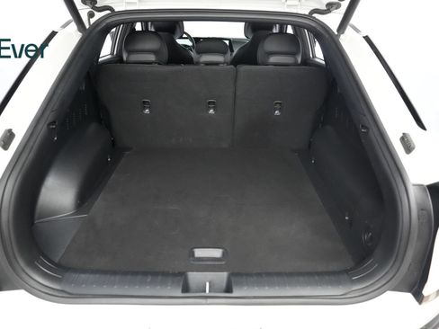 Used 2024 Kia EV6 GT-Line RWD image 8
