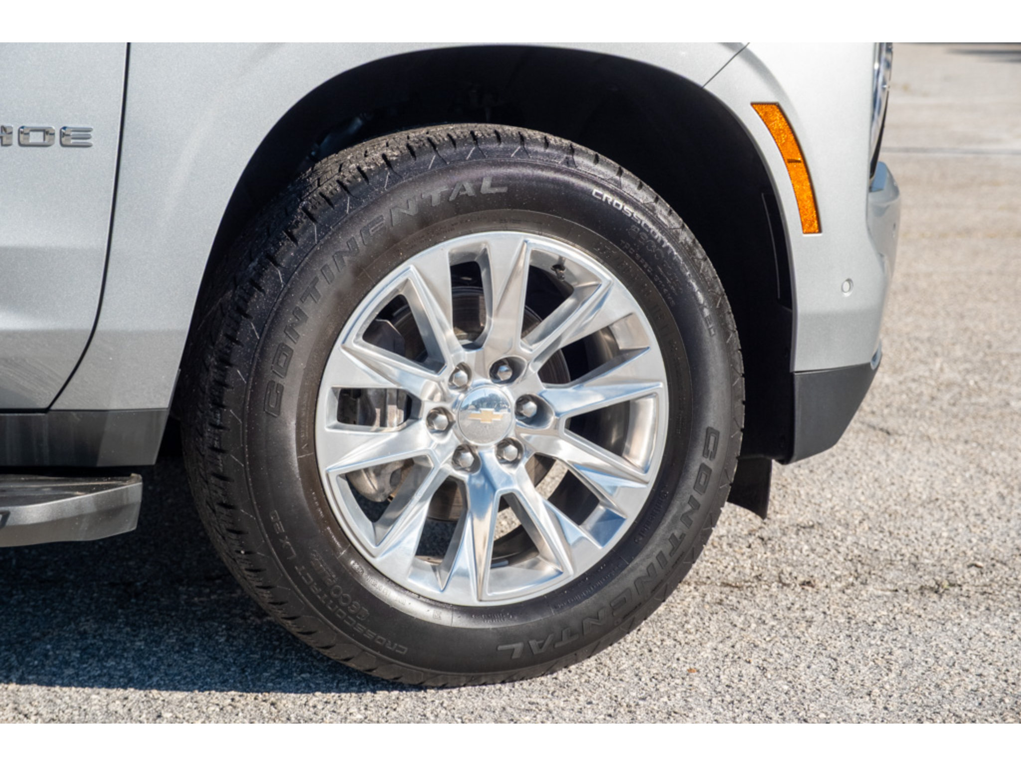 Used 2025 Chevrolet Tahoe Premier AWD/4WD image 10