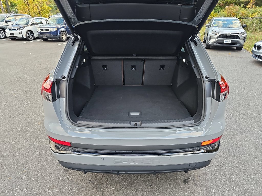 Used 2023 Audi Q4 e-tron Premium Plus w/ Premium Plus AWD/4WD image 23