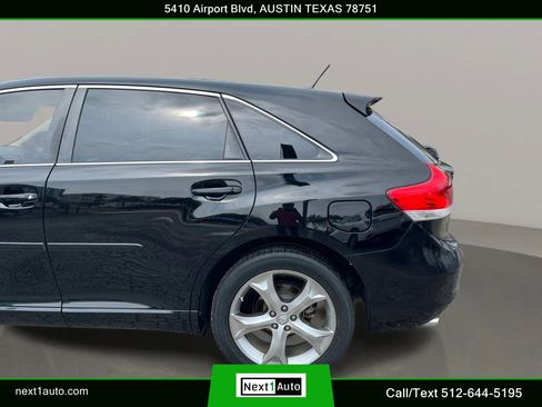 Used 2010 Toyota Venza FWD image 13