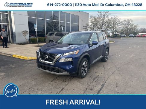 Used 2023 Nissan Rogue SV image 8