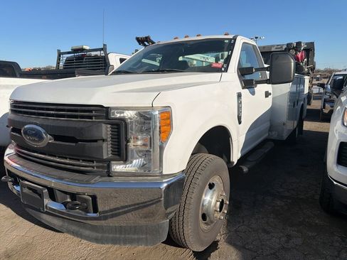 Used 2017 Ford F350 XL w/ XL Value Package image 3