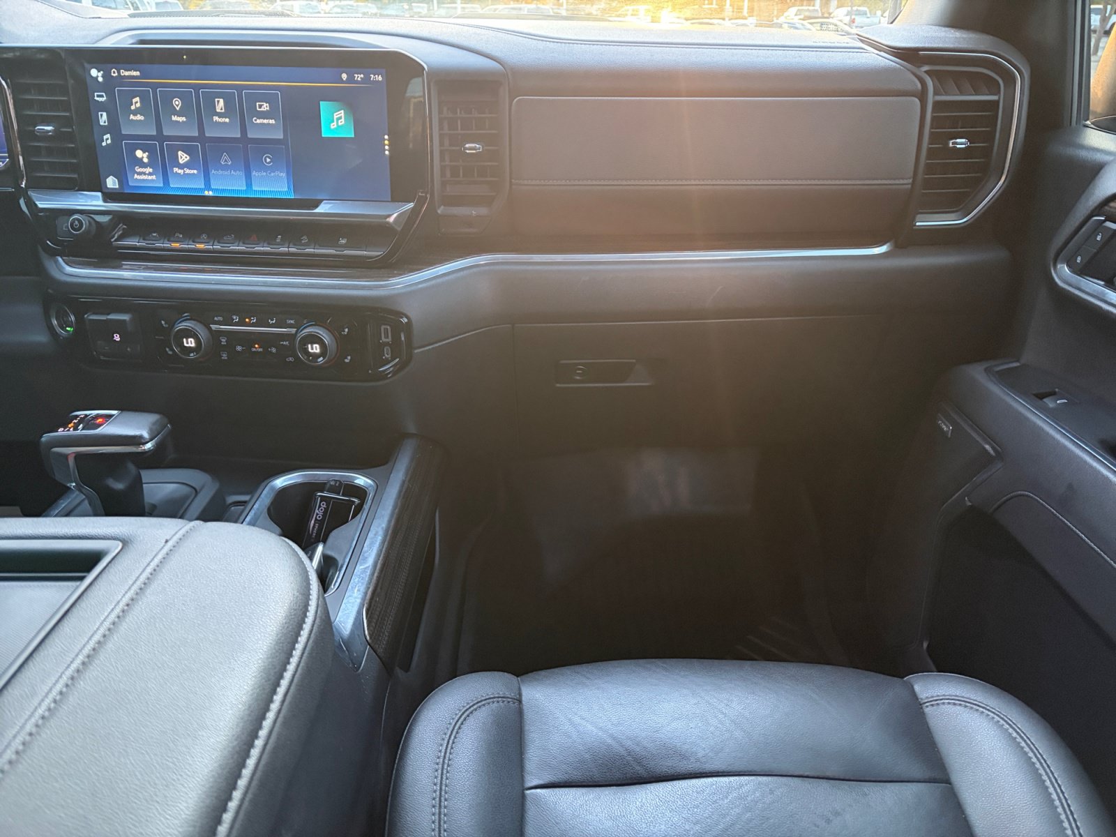 Used 2022 Chevrolet Silverado 1500 LT Trail Boss w/ LT Trail Boss Premium Package AWD/4WD image 19