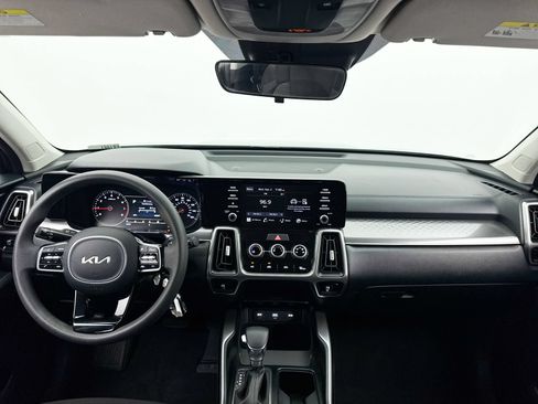 Used 2023 Kia Sorento LX FWD image 20