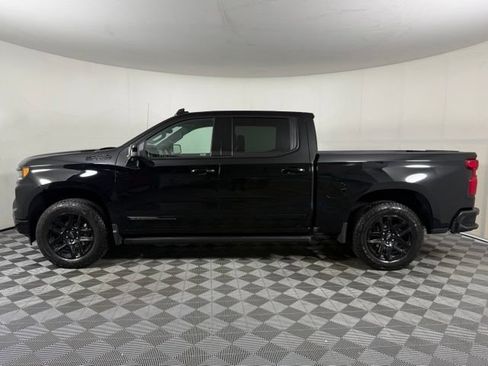 Used 2026 Chevrolet Silverado 1500 High Country w/ Midnight Edition AWD/4WD image 3