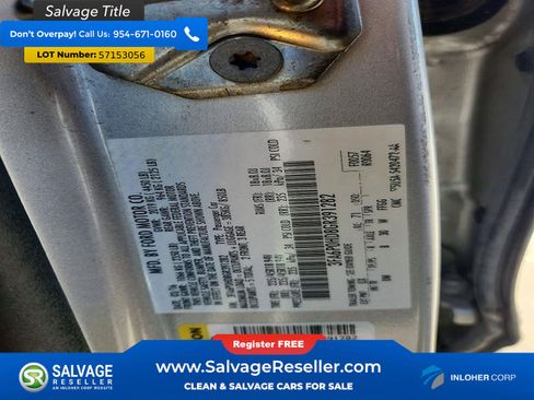 Used 2016 Ford Fusion SE w/ Equipment Group 201A FWD image 16