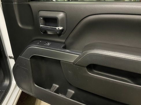 Used 2019 Chevrolet Silverado 1500 LT image 22