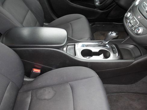 Used 2016 Chevrolet Malibu LS image 18