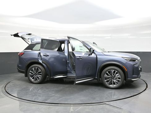 Certified 2026 INFINITI QX60 Luxe w/ Cargo Package AWD/4WD image 41