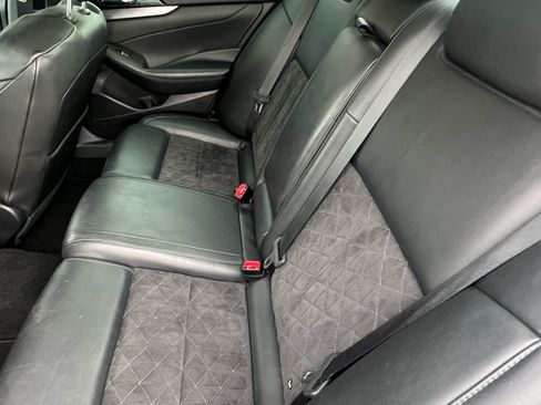 Used 2017 Nissan Maxima SR image 8