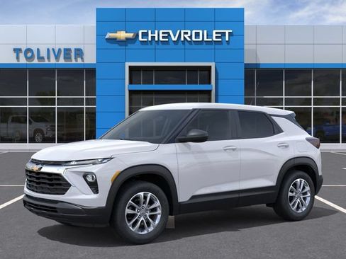 New 2026 Chevrolet TrailBlazer LS w/ LS Convenience Package FWD image 2