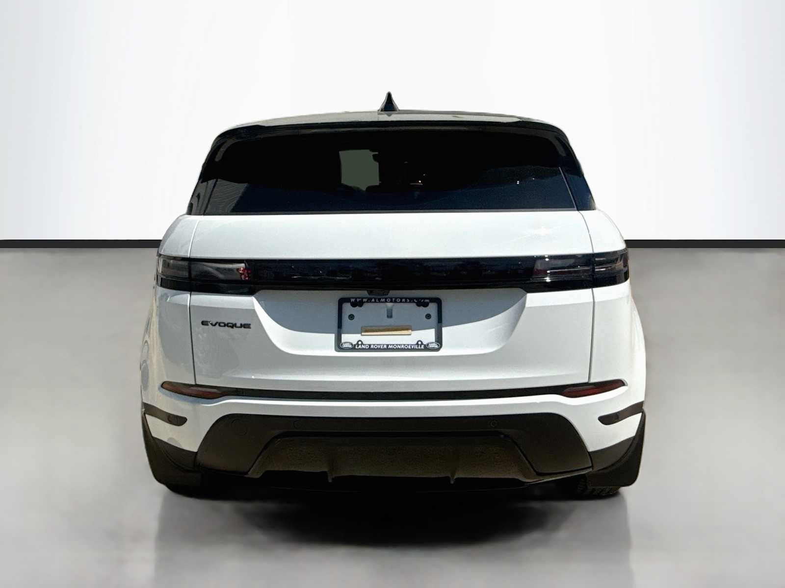 New 2026 Land Rover Range Rover Evoque S AWD/4WD image 4