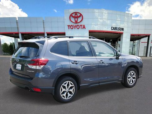 Used 2024 Subaru Forester Premium AWD/4WD image 5