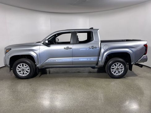 New 2026 Toyota Tacoma SR5 RWD image 6