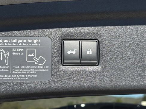 New 2025 INFINITI QX50 Pure image 27