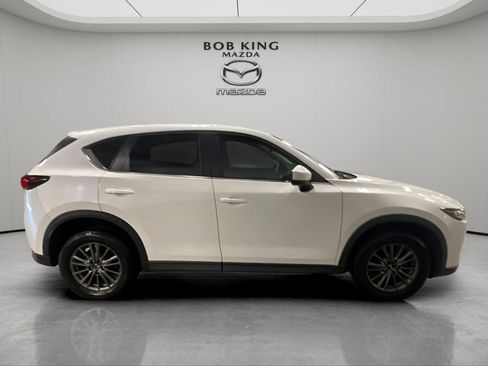 Used 2017 MAZDA CX-5 Sport FWD image 6