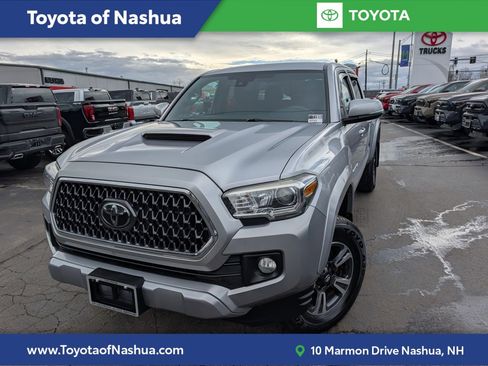 Used 2018 Toyota Tacoma TRD Sport w/ Technology Package image 1