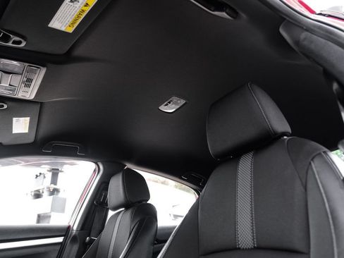 Used 2021 Honda Civic Sport image 32