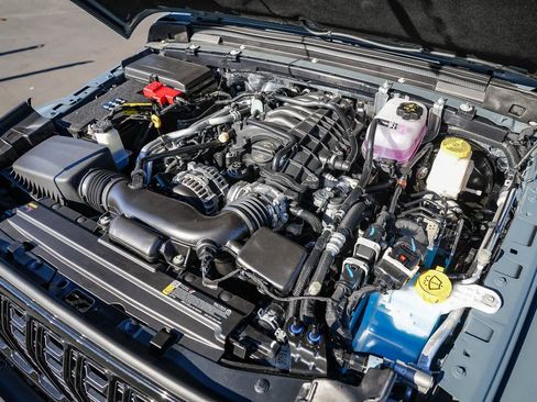 New 2026 Jeep Gladiator Sport image 12