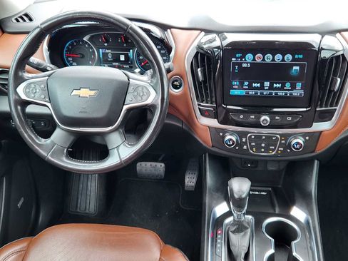 Used 2018 Chevrolet Traverse High Country AWD/4WD image 27