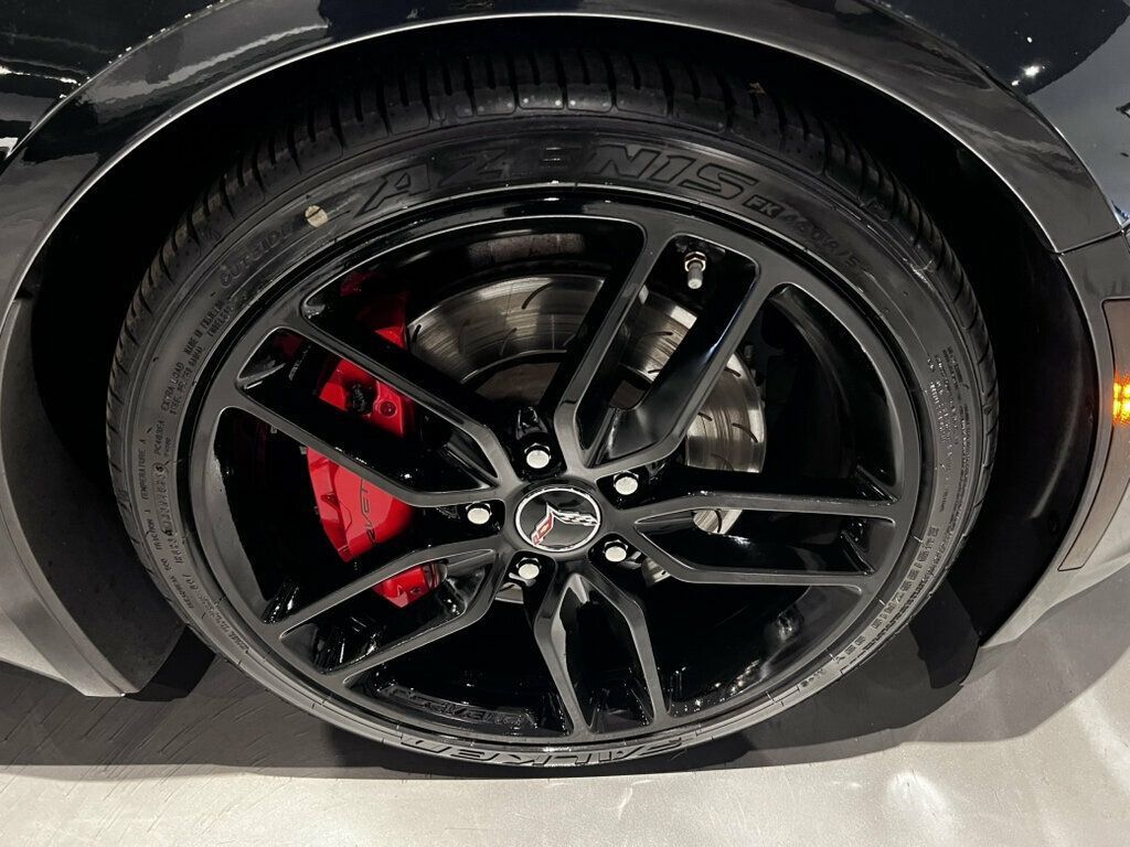 Used 2014 Chevrolet Corvette Stingray Coupe w/ 2LT Preferred Equipment Group RWD image 21