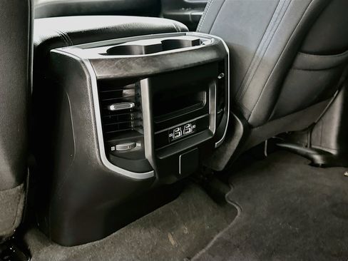 Used 2022 RAM 1500 Big Horn AWD/4WD image 28