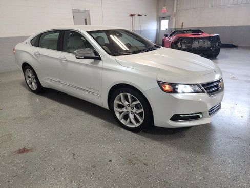 Used 2017 Chevrolet Impala Premier w/ Enhanced Convenience Package image 5
