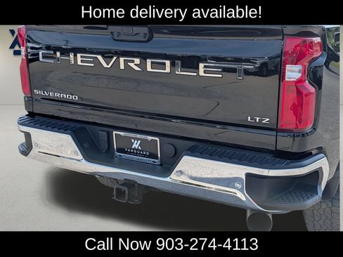 Used 2022 Chevrolet Silverado 2500 LTZ w/ LTZ Premium Texas Edition AWD/4WD image 9