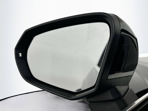 Used 2020 Audi Q3 2.0T Premium Plus w/ Premium Plus Package image 16