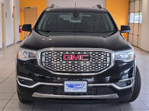 Certified 2018 GMC Acadia Denali w/ Technology Package AWD/4WD image 3