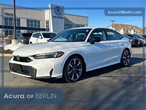 Used 2025 Honda Civic Sport Touring image 1