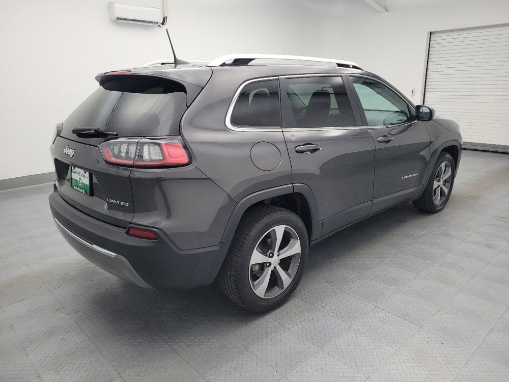 Used 2019 Jeep Cherokee Limited FWD image 10