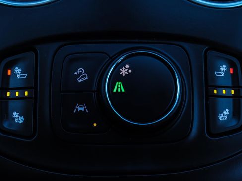 Used 2020 GMC Terrain SLT w/ Preferred Package image 11