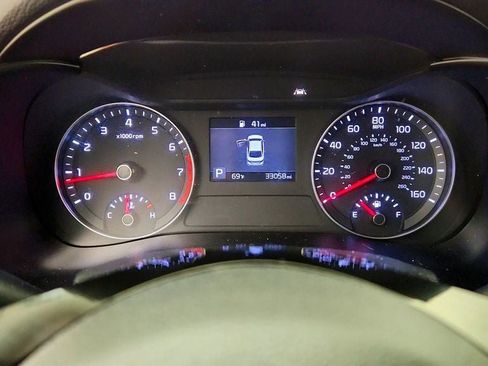 Used 2019 Kia Forte LXS FWD image 32