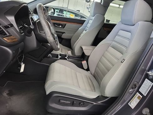 Used 2017 Honda CR-V EX image 3