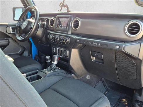 Used 2021 Jeep Wrangler Sport AWD/4WD image 19