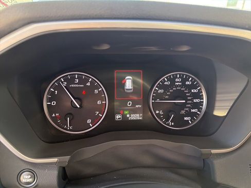 Used 2023 Subaru Ascent Touring image 8