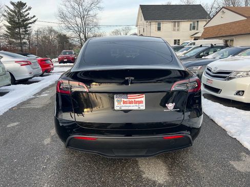 Used 2021 Tesla Model Y Long Range image 7
