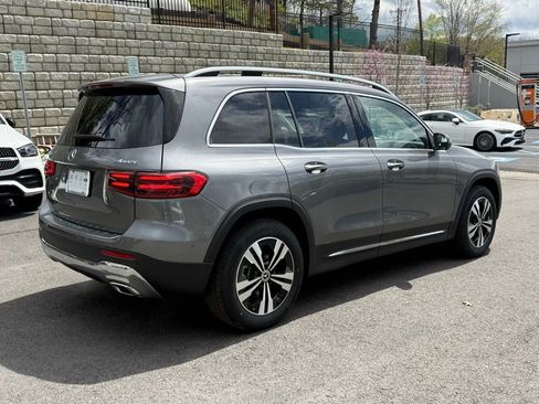 New 2026 Mercedes-Benz GLB 250 4MATIC image 7