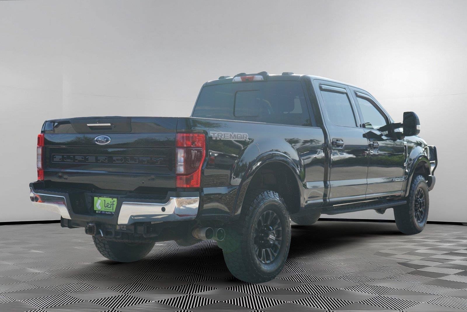 Used 2022 Ford F350 Lariat w/ Tremor Off-Road Package AWD/4WD image 5