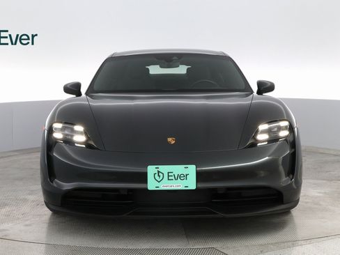 Used 2021 Porsche Taycan 4S image 3